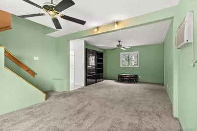 69 Amsterdam Road, Smithtown, NY 11787 - Photo 12