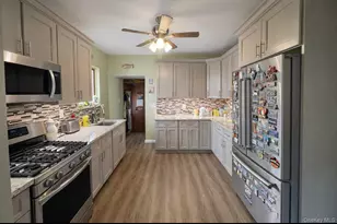 92-74 218th St, Queens Village, NY 11428 - Photo 4