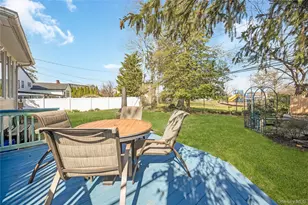 55 Amherst Dr, Massapequa, NY 11758 - Photo 24