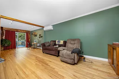 55 Amherst Drive, Massapequa, NY 11758 - Photo 6