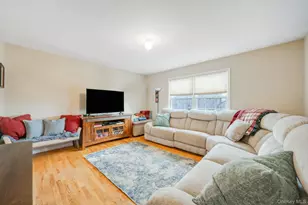 268 Holbrook Rd, Ronkonkoma, NY 11779 - Photo 16