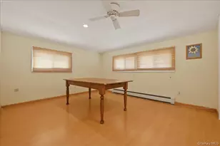 12 Woodgreen Ln, Wantagh, NY 11793 - Photo 24