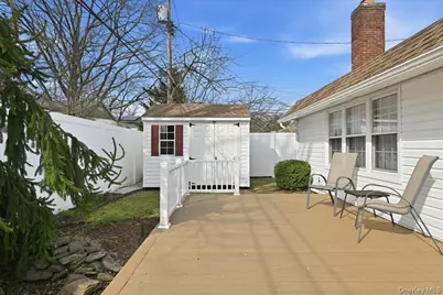 12 Woodgreen Lane, Wantagh, NY 11793 - Photo 28