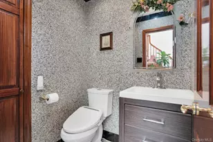 12 Bagatelle Rd, Dix Hills, NY 11746 - Photo 8