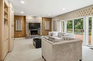 18 Aldgate Dr W, Manhasset, NY 11030 - Photo 18