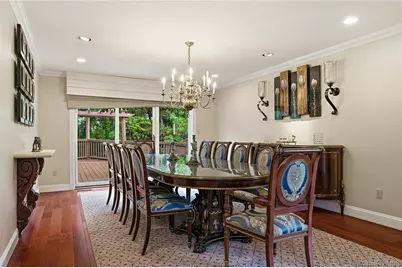 18 Aldgate Drive W, Manhasset, NY 11030 - Photo 4