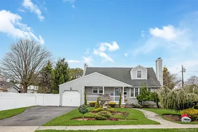 14 High Street, Farmingdale, NY 11735 - Photo 2