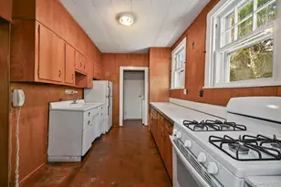 50 Sherwood Dr, Larchmont, NY 10538 - Photo 10