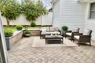 39 Laurel Hill Rd, Valley Stream, NY 11581 - Photo 4