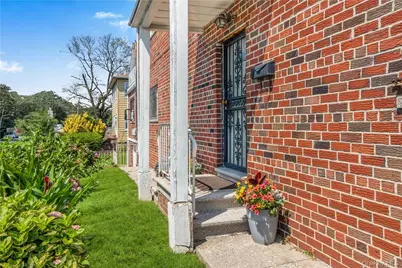 1389 E 233rd Street, Bronx, NY 10466 - Photo 22