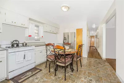 1389 E 233rd Street, Bronx, NY 10466 - Photo 14