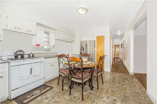 1389 E 233rd St, Bronx, NY 10466 - Photo 14