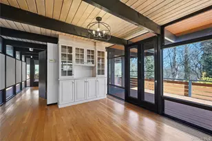 8 Dolphins Rise, Lloyd Harbor, NY 11743 - Photo 6