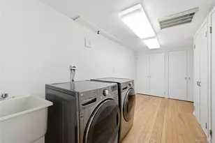 8 Dolphins Rise, Lloyd Harbor, NY 11743 - Photo 20