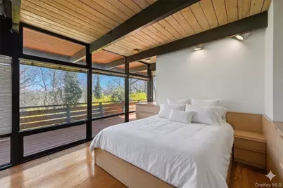 8 Dolphins Rise, Lloyd Harbor, NY 11743 - Photo 8