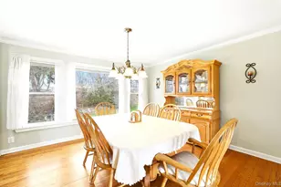 32 Homeside Ln, White Plains, NY 10605 - Photo 8