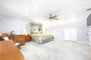 32 Homeside Ln, White Plains, NY 10605 - Photo 20