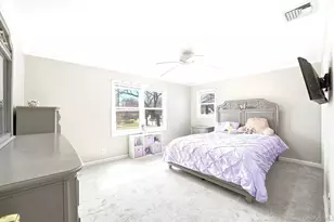 32 Homeside Ln, White Plains, NY 10605 - Photo 14