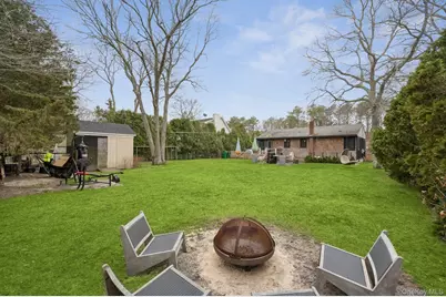 2786 Quogue Riverhead Road, East Quogue, NY 11942 - Photo 4