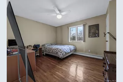 21 Linden Avenue, Kings Park, NY 11754 - Photo 16