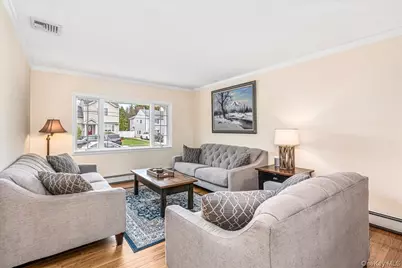 24 Walden Avenue, Jericho, NY 11753 - Photo 4