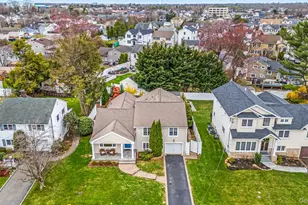 24 Walden Ave, Jericho, NY 11753 - Photo 26