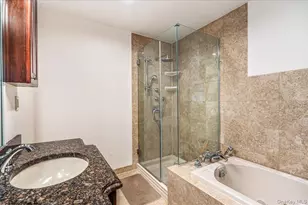 24 Walden Ave, Jericho, NY 11753 - Photo 14