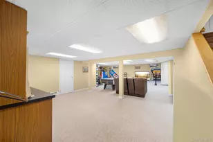 8 Cathy Ln, Great Neck, NY 11024 - Photo 30