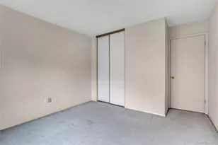 15 Doral Ln, Bay Shore, NY 11706 - Photo 20