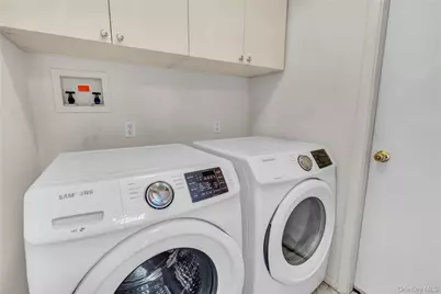 15 Doral Lane, Bay Shore, NY 11706 - Photo 8