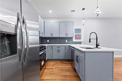 3226 Colden Avenue, Bronx, NY 10469 - Photo 6