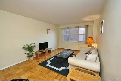 260 Garth Road #4A5, Scarsdale, NY 10583 - Photo 4