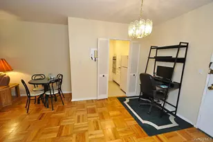 260 Garth Rd, Scarsdale, NY 10583 - Photo 20