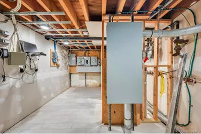 105-31 150th Street, Jamaica, NY 11435 - Photo 28