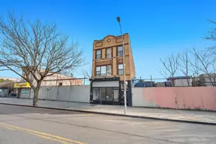 105-31 150th St, Jamaica, NY 11435 - Photo 12