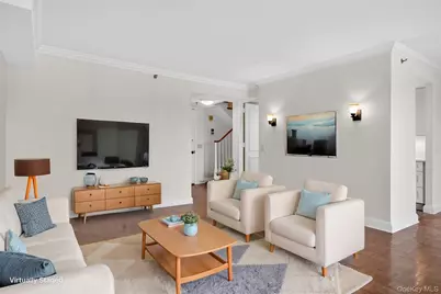 111 Cherry Valley Avenue #M3, Garden City, NY 11530 - Photo 6