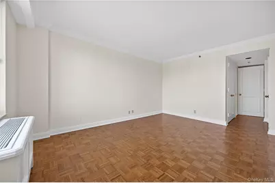 111 Cherry Valley Avenue #M3, Garden City, NY 11530 - Photo 18