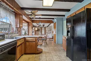 280 Hilda St, East Meadow, NY 11554 - Photo 6