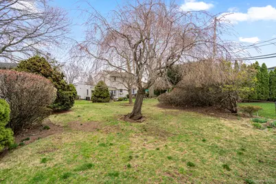 280 Hilda Street, East Meadow, NY 11554 - Photo 22