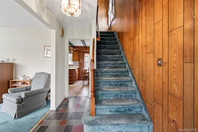 280 Hilda Street, East Meadow, NY 11554 - Photo 2