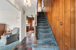 280 Hilda St, East Meadow, NY 11554 - Photo 2