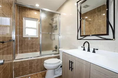 1481 N Meadow Road, Merrick, NY 11566 - Photo 10