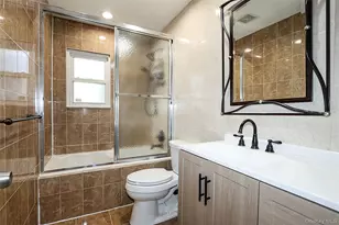 1481 N Meadow Rd, Merrick, NY 11566 - Photo 10