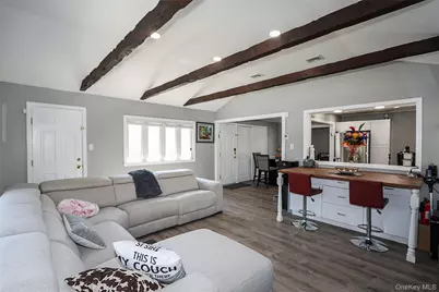 1481 N Meadow Road, Merrick, NY 11566 - Photo 8