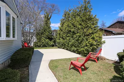 1481 N Meadow Road, Merrick, NY 11566 - Photo 20