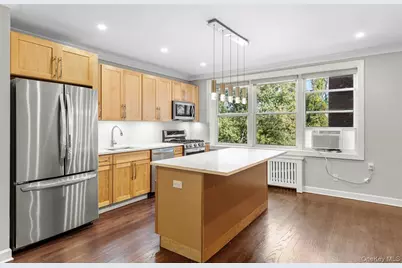 1133 Midland Avenue #3D, Bronxville, NY 10708 - Photo 4
