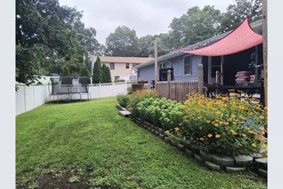[Address not provided], Wading River, NY 11792 - Photo 18