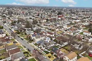 357 Kirkman Ave, Elmont, NY 11003 - Photo 28