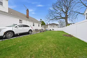 357 Kirkman Ave, Elmont, NY 11003 - Photo 26