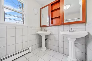 10 Leone Ct, Woodbury, NY 10930 - Photo 34